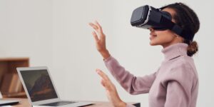 language learning technology - Virtual reality